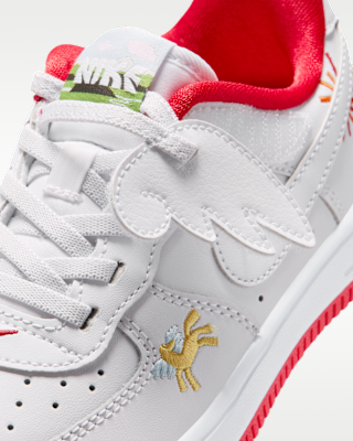 Nike Force 1 Low EasyOn Younger Kids' Shoes. Nike SG